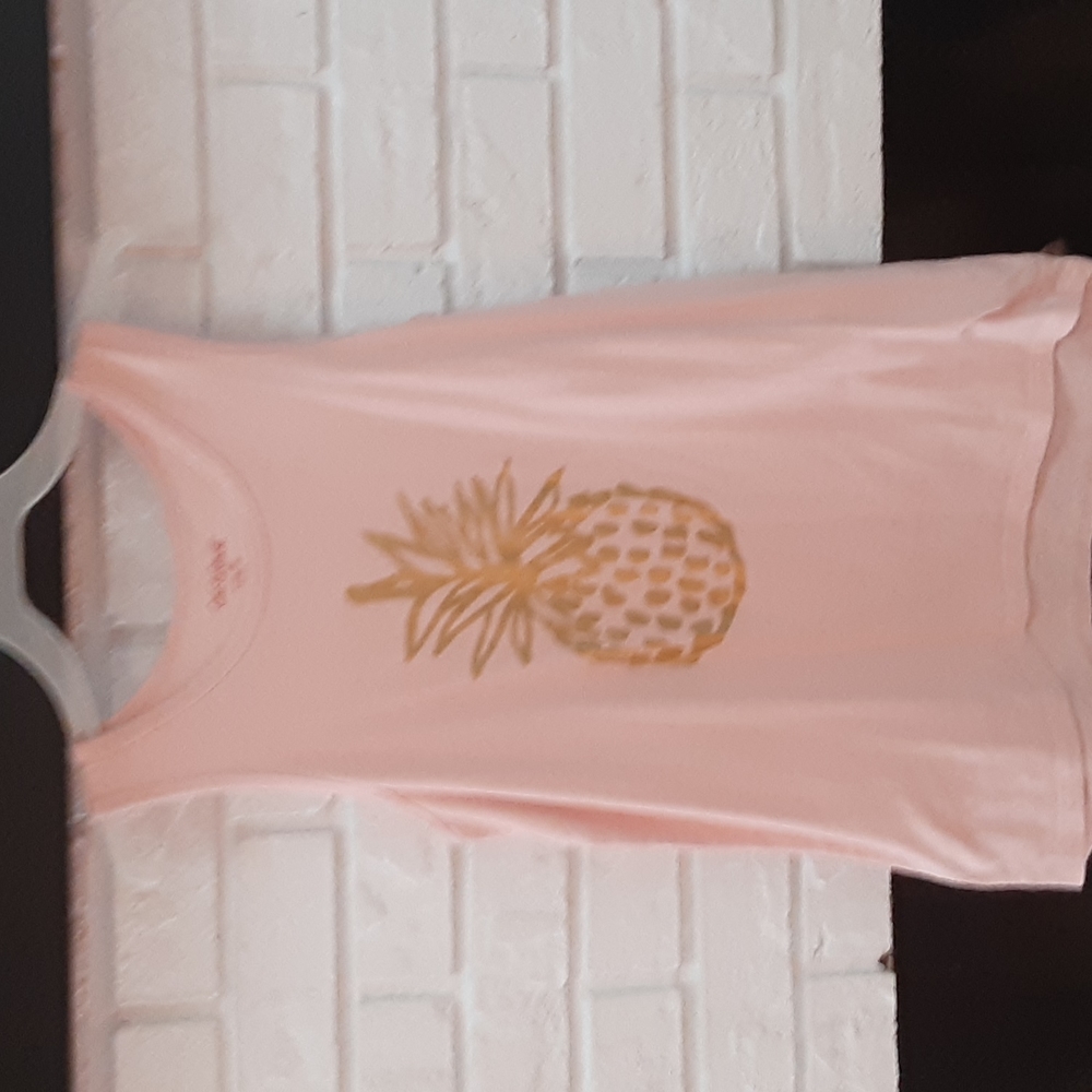Cat and jack pineapple tank